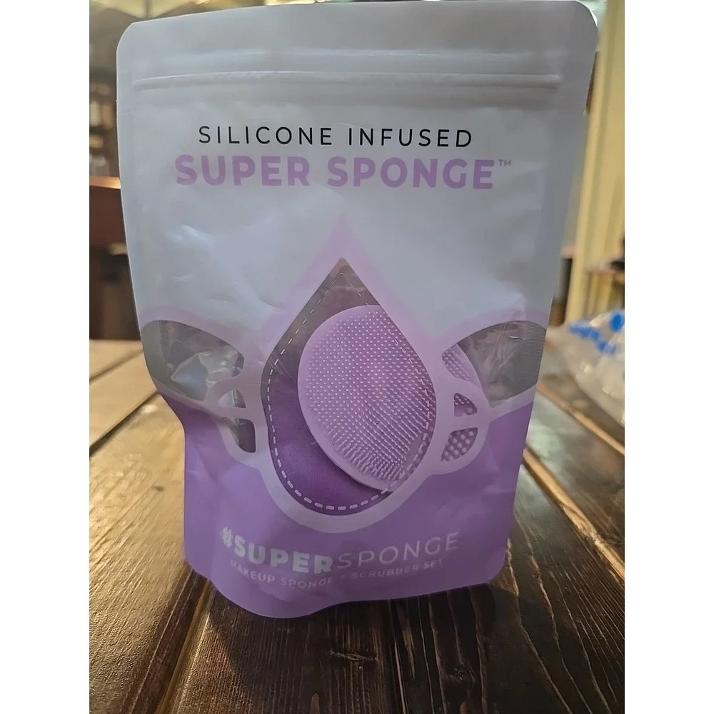 Makeup Blender Super Sponge Silicone Infused Foundation Sponge & Scrubber